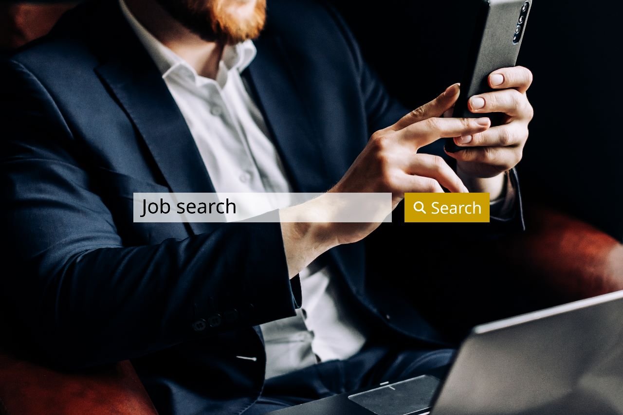 Ways Of Getting Job Easier and Faster